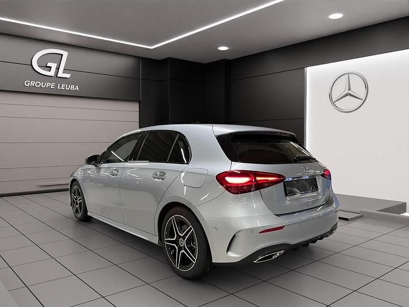 Neu Mercedes A200 Night 163 PS (119 kW) 2026 Silber Limousine