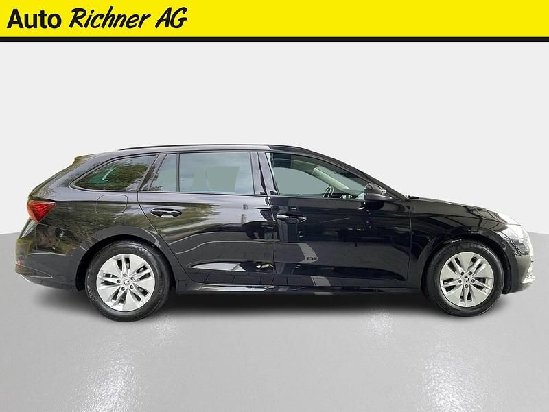 Gebraucht Skoda Octavia Ambition 150 PS (110 kW) 2022 Schwarz Kombi