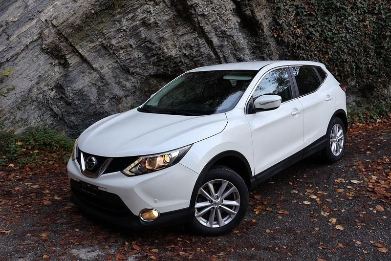 Gebraucht Nissan Qashqai Acenta 131 PS (96 kW) 2014 SUV