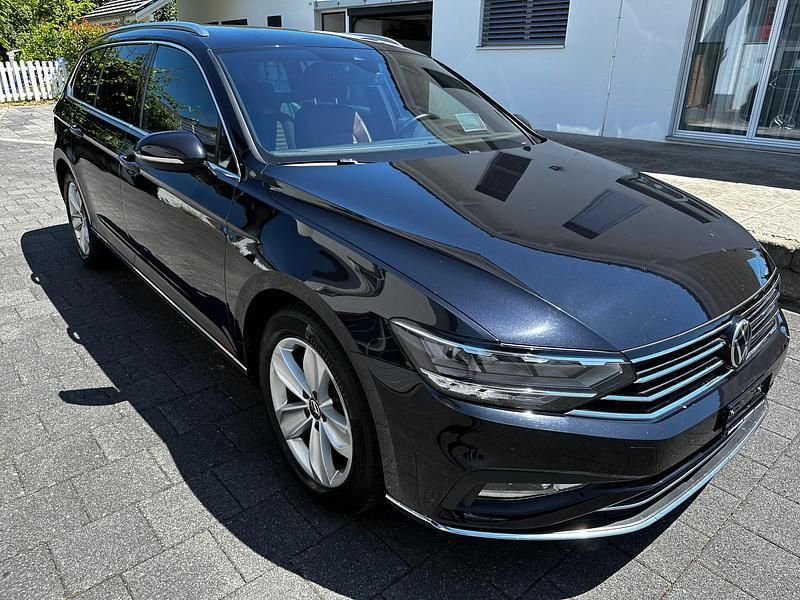 Gebraucht VW Passat Elegance 200 PS (147 kW) 2020