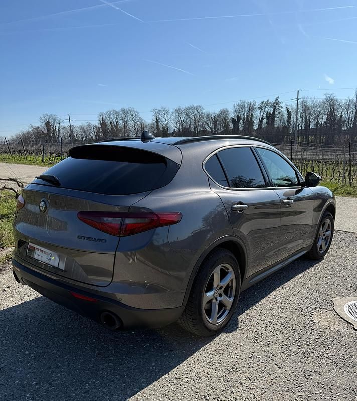 Gebraucht Alfa Romeo Stelvio Super 280 PS (205 kW) 2019 SUV
