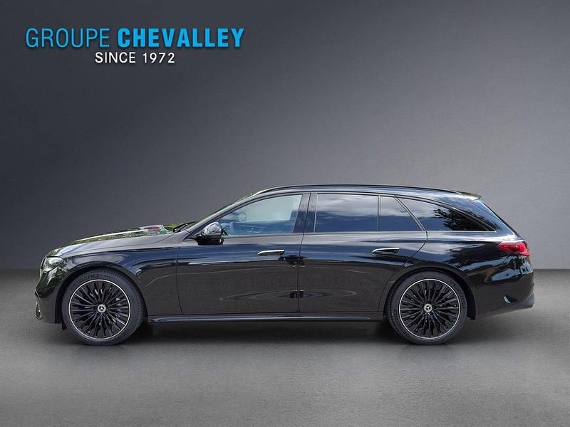 Neu Mercedes E220 197 PS (144 kW) 2025 Schwarz Kombi