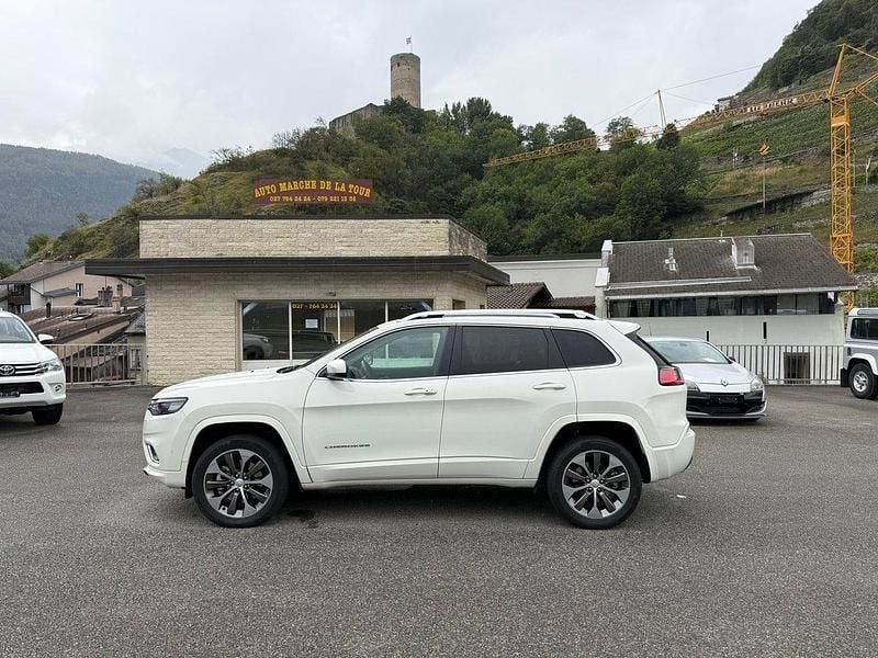 Gebraucht 2019 Jeep Cherokee Overland SUV | CHF 24’900 (Fairer Preis) - Bild 1/4