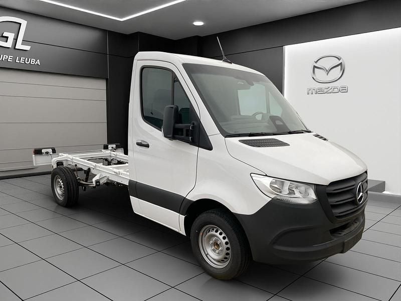 Weiss Gebraucht 2024 Mercedes Sprinter Van | CHF 59’400 (Etwas zu teuer) - Bild 1/4