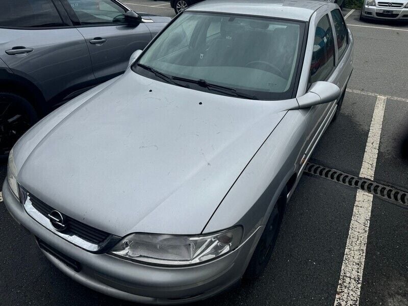 Gebraucht Opel Vectra Sport 136 PS (100 kW) 2000