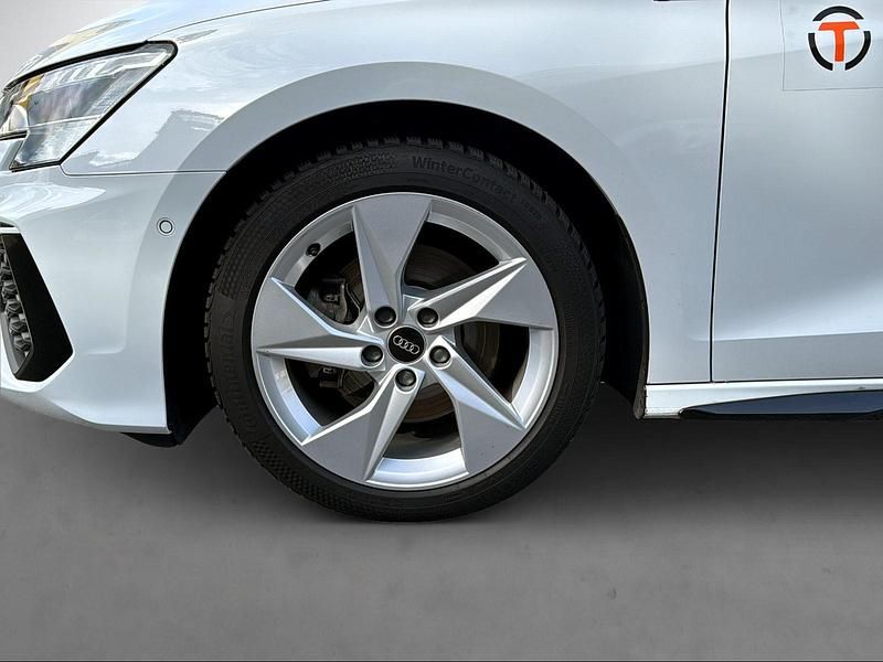 Gebraucht Audi A3 S-Line 189 PS (139 kW) 2023 Weiss Limousine