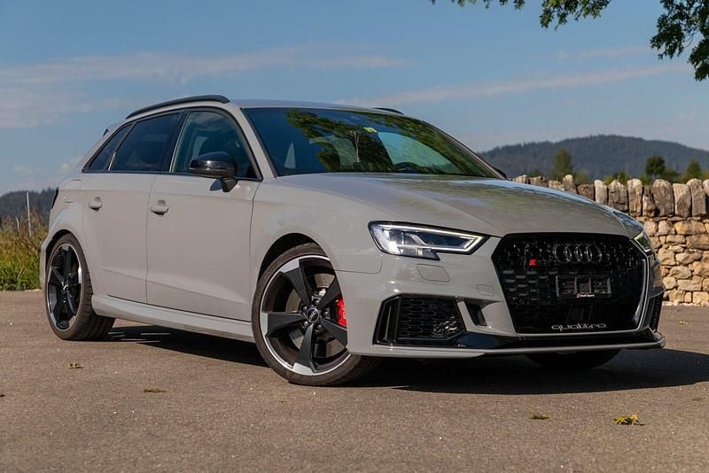 Gebraucht 2017 Audi RS3 Comfort Limousine | CHF 32’900 (Guter Preis) - Bild 1/4