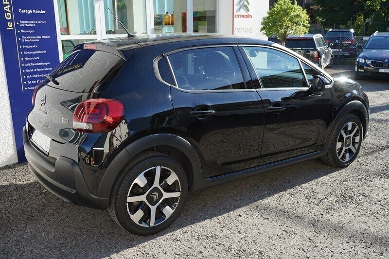 Gebraucht Citroën C3 PureTech 110 PS (80 kW) 2018 Schwarz Kleinwagen