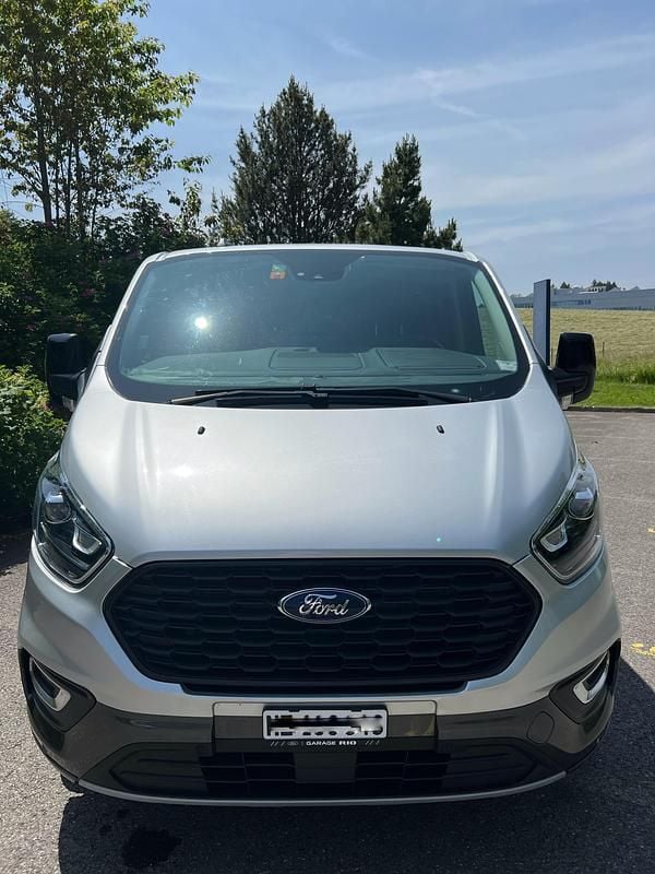 Gebraucht Ford Tourneo Custom Active 185 PS (136 kW) 2021 Van