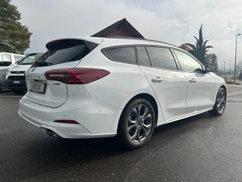 Gebraucht Ford Focus ST-Line 155 PS (114 kW) 2023 Kombi