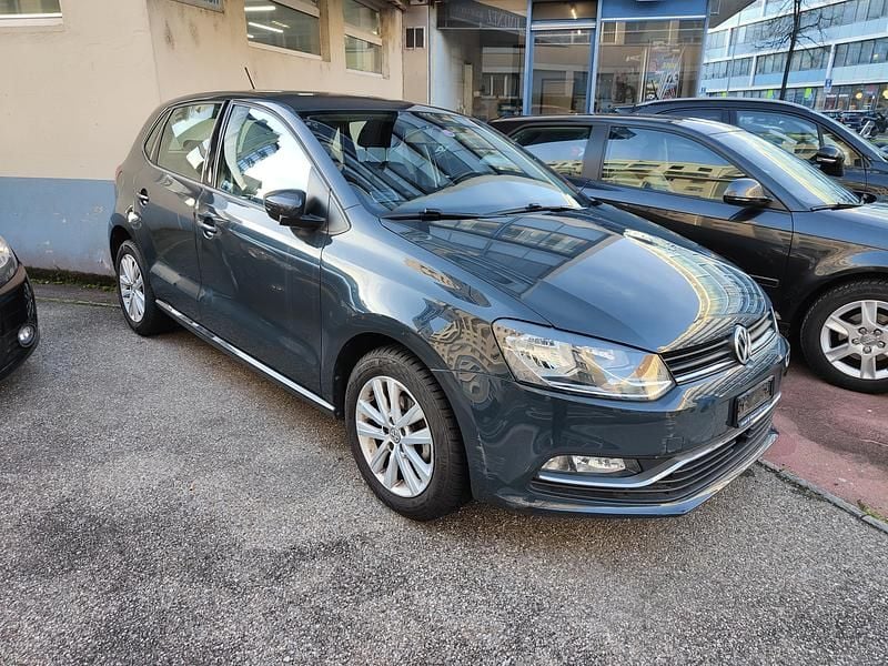 Gebraucht VW Polo Comfortline 90 PS (66 kW) 2015