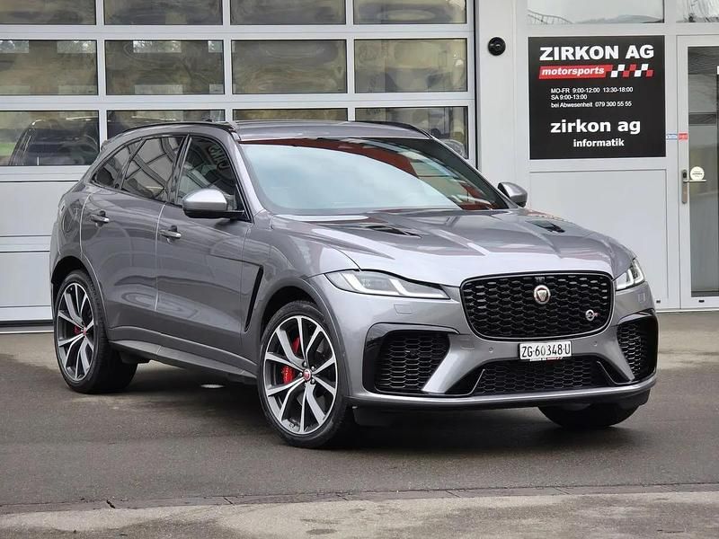 Gebraucht Jaguar F-Pace 550 PS (404 kW) 2025 Gray SUV