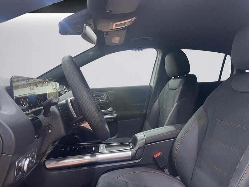 Neu Mercedes GLA200 AMG line 177 PS (130 kW) 2025 Weiss SUV