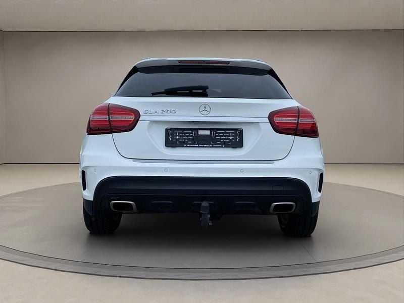 Gebraucht Mercedes GLA200 AMG line 156 PS (114 kW) 2019 Weiss SUV
