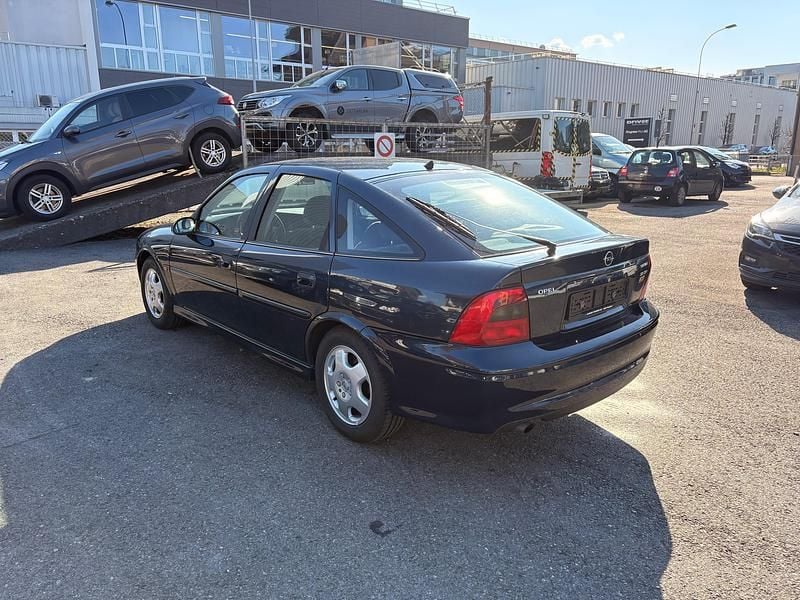 Gebraucht Opel Vectra 136 PS (100 kW) 2000
