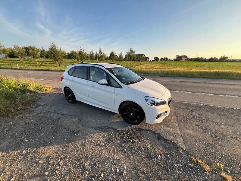 Gebraucht BMW 220 Active Tourer M Sport 190 PS (139 kW) 2015 Van / Kleinbus