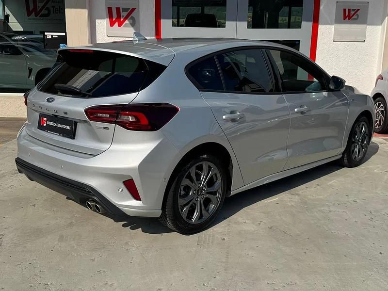 Gebraucht Ford Focus ST-Line X 155 PS (114 kW) 2025 Silber