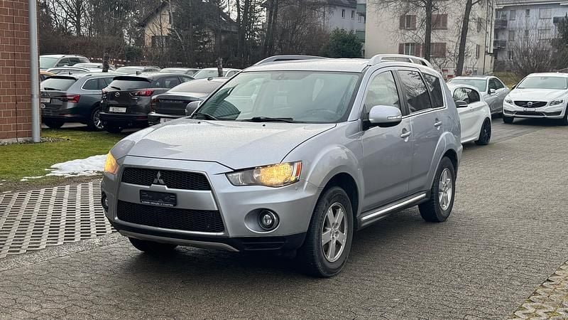 Gebraucht Mitsubishi Outlander Invite 156 PS (114 kW) 2010