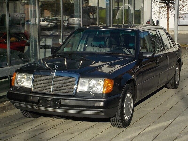 Gebraucht Mercedes E260 160 PS (117 kW) 1990 Limousine