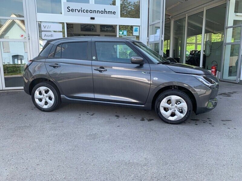 Gebraucht Suzuki Swift 82 PS (60 kW) 2024 Kleinwagen