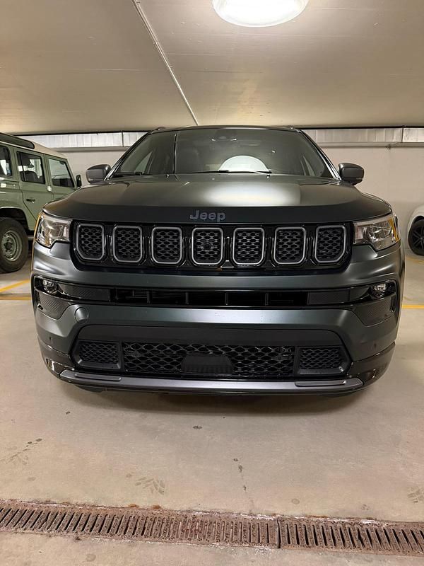 Gebraucht Jeep Compass 80th Anniversary 240 PS (176 kW) 2022 SUV