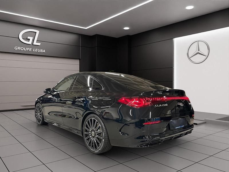 Gebraucht Mercedes CLA220 190 PS (139 kW) 2026 Schwarz Limousine