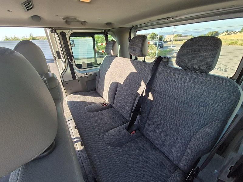 Gebraucht Renault Trafic Authentique 90 PS (66 kW) 2014 Van / Kleinbus