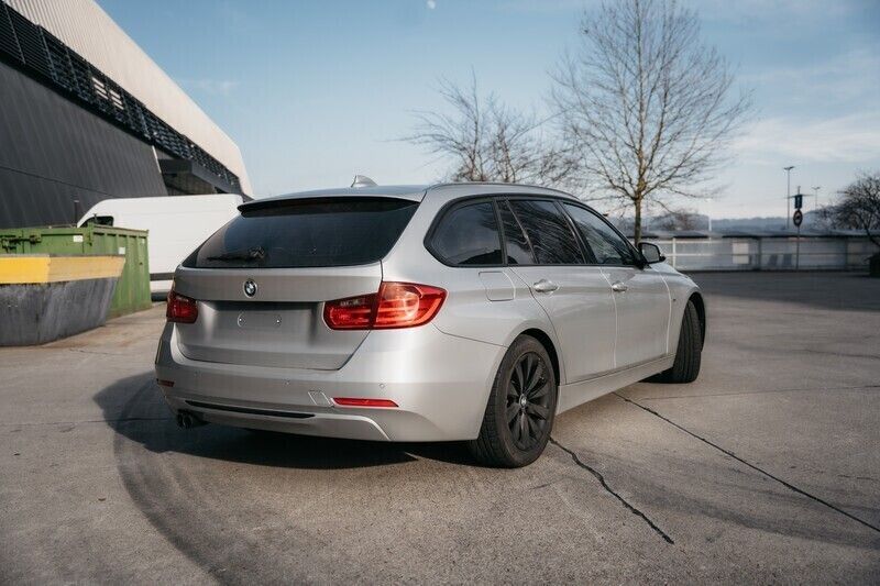 Gebraucht BMW 328 Sport Line 245 PS (180 kW) 2014 Kombi