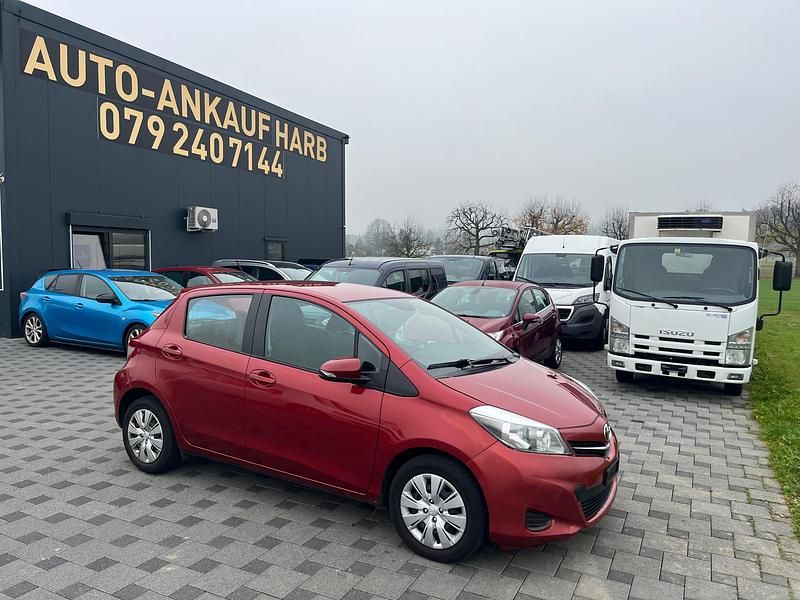Gebraucht 2013 Toyota Yaris Sol | CHF 6’440 (Fairer Preis) - Bild 1/4