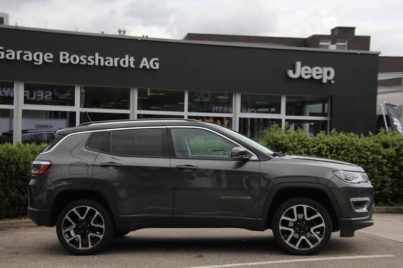 Gebraucht Jeep Compass Limited 170 PS (125 kW) 2018 Grau SUV
