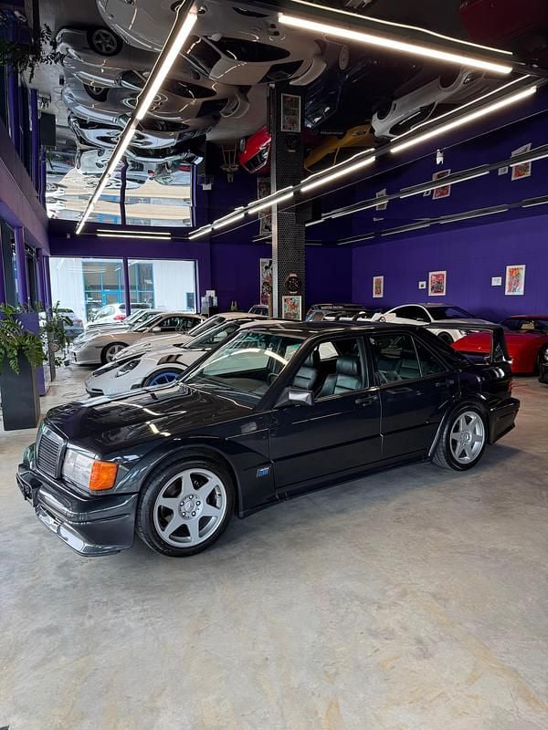 Gebraucht 1990 Mercedes 190 Limousine | CHF 348’997 - Bild 1/4