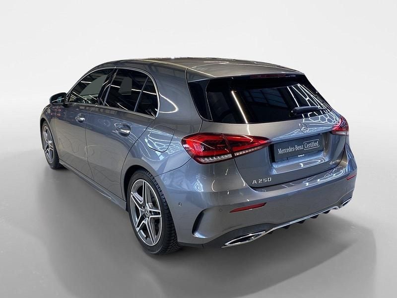 Gebraucht Mercedes A250 AMG line 224 PS (164 kW) 2019 Grau Limousine
