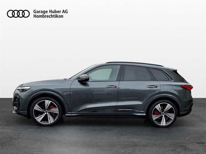 Neu Audi Q5 Ambiente 366 PS (269 kW) 2026 Grau SUV