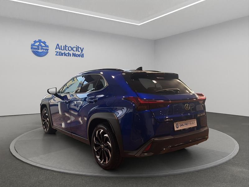 Gebraucht Lexus UX 184 PS (135 kW) 2025 Blau SUV