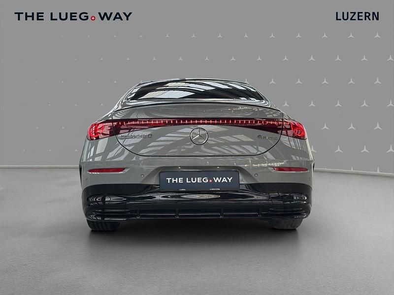 Neu Mercedes CLA220 190 PS (139 kW) 2026 Grau Limousine