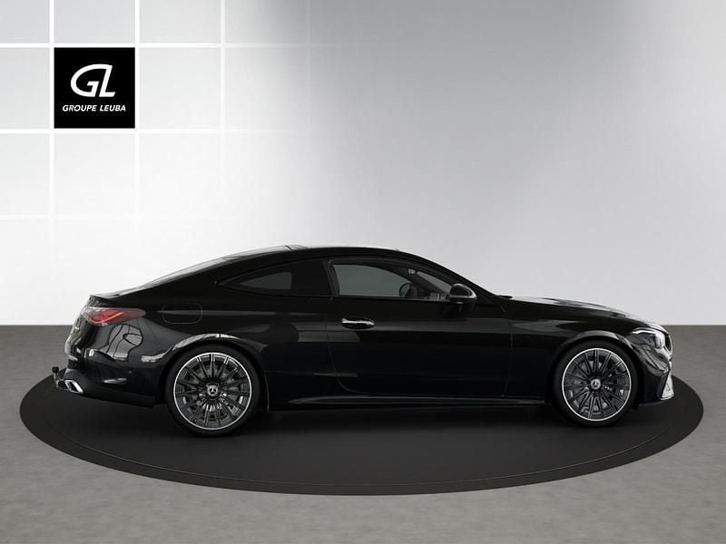 Neu Mercedes CLE300 258 PS (189 kW) 2026 Schwarz Coupé