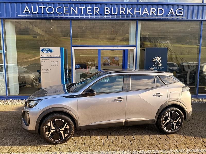 Gebraucht 2024 Peugeot e-2008 Allure SUV | CHF 26’900 (Etwas zu teuer) - Bild 1/4