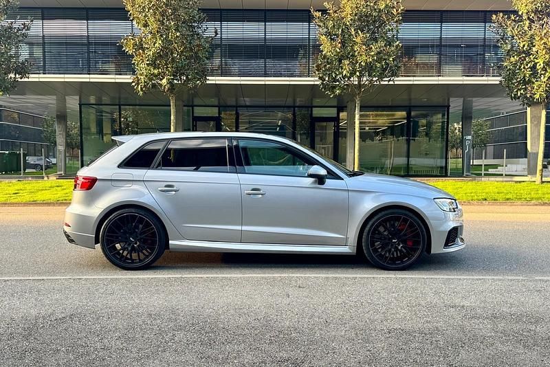 Gebraucht Audi RS3 Sportback 400 PS (294 kW) 2019 Kleinwagen