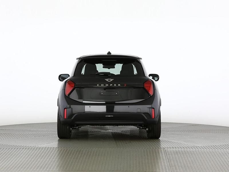 Neu Mini Cooper S 204 PS (150 kW) 2025 Schwarz Kleinwagen