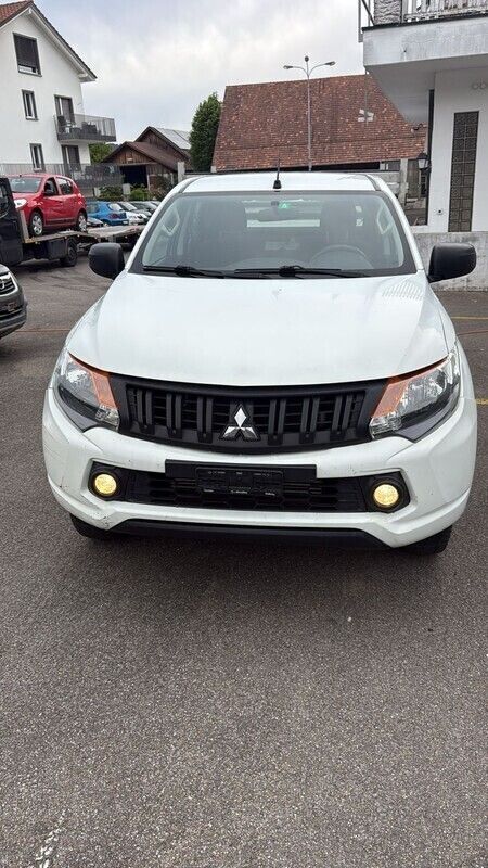 Gebraucht 2016 Mitsubishi L200 Abholung | CHF 11’599 - Bild 1/4