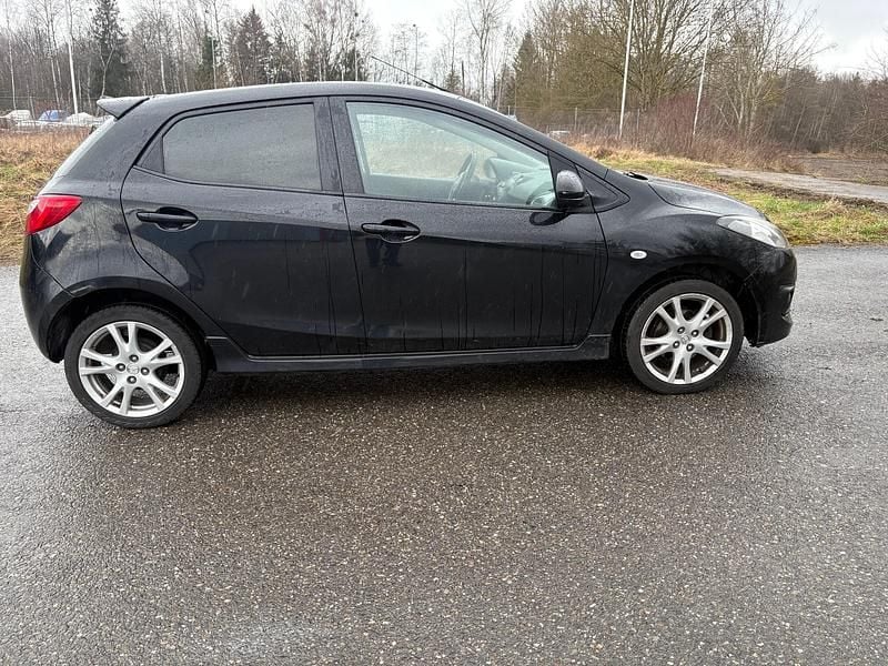 Gebraucht Mazda 2 Inclusive 103 PS (75 kW) 2009 Kleinwagen