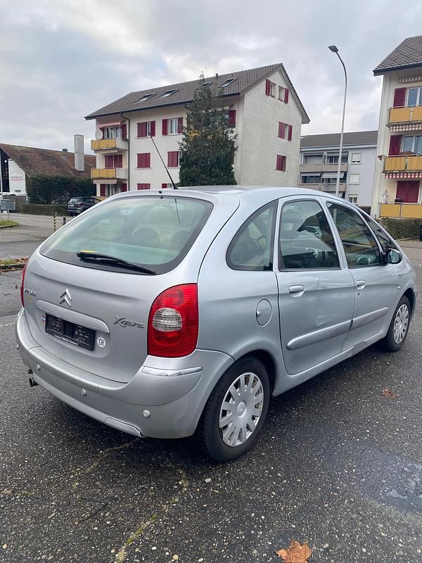 Gebraucht Citroën Xsara Picasso 136 PS (100 kW) 2005 Van / Kleinbus