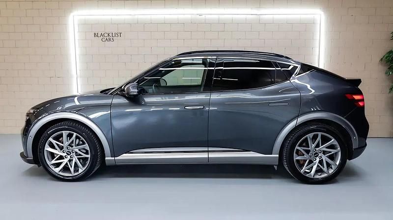 Gebraucht Genesis GV60 Sport 233 kW (318 PS) 2026 Gray SUV