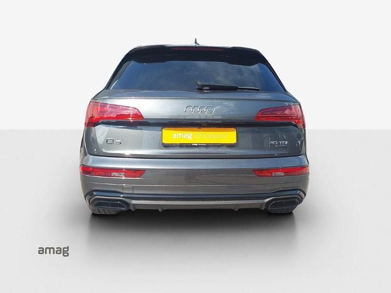 Gebraucht Audi Q5 Black Edition 204 PS (150 kW) 2021 Daytonagrau perleffekt SUV