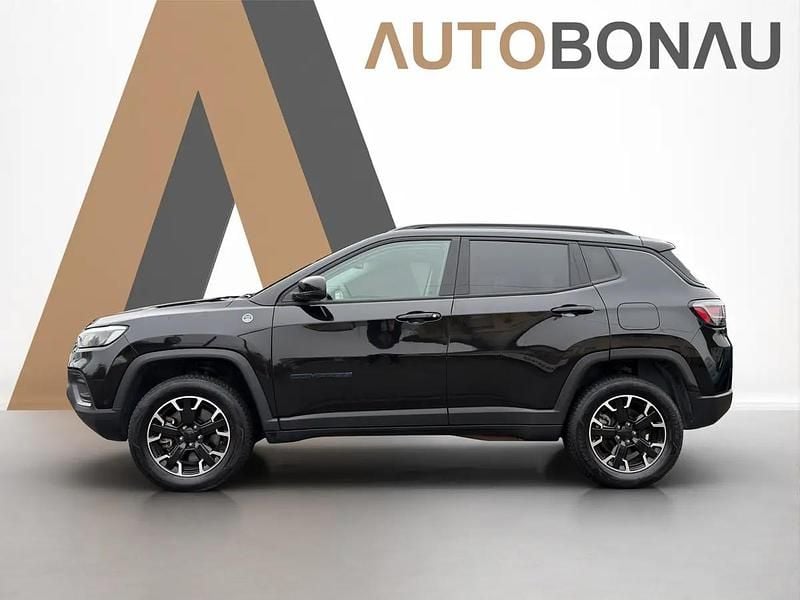 Gebraucht Jeep Compass Trailhawk 240 PS (176 kW) 2025 Schwarz SUV