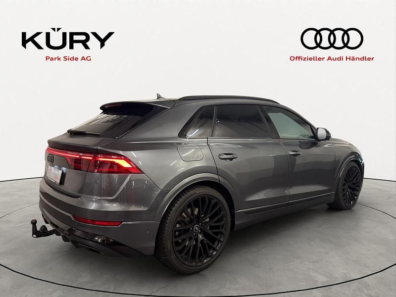Gebraucht Audi Q8 Ambiente 340 PS (250 kW) 2023 Grau SUV
