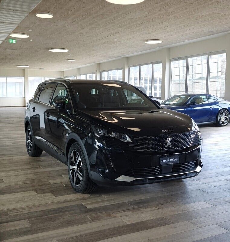 Gebraucht Peugeot 5008 GT 130 PS (95 kW) 2023 Van / Kleinbus