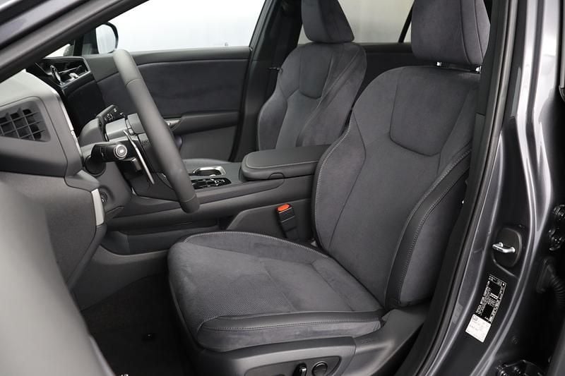 Gebraucht Lexus RZ 450e 230 kW (313 PS) 2025 Grau SUV