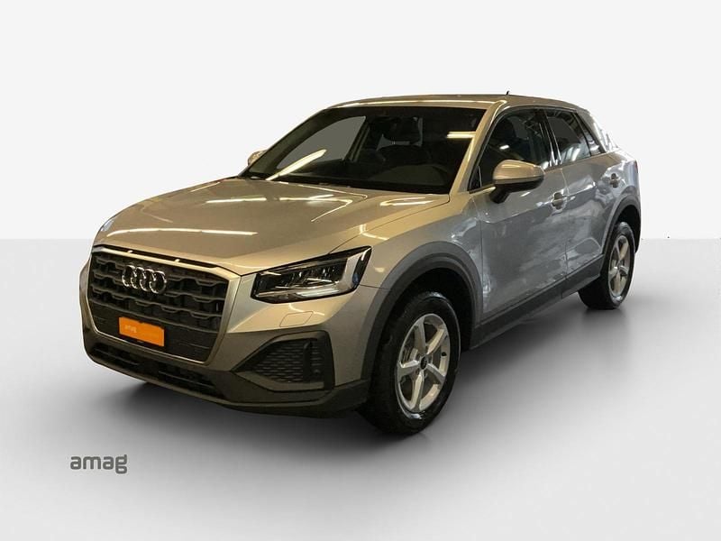 Argent fleuret métallisé Gebraucht 2023 Audi Q2 Comfort SUV | CHF 33’900 (Fairer Preis) - Bild 1/4