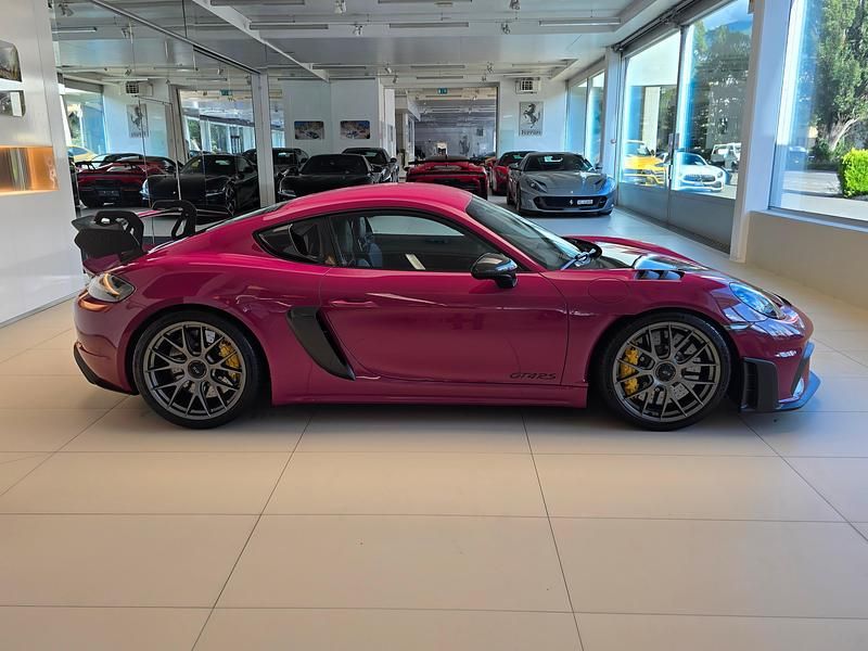 Neu Porsche 718 Cayman GT4 500 PS (367 kW) 2025 Rot Coupé